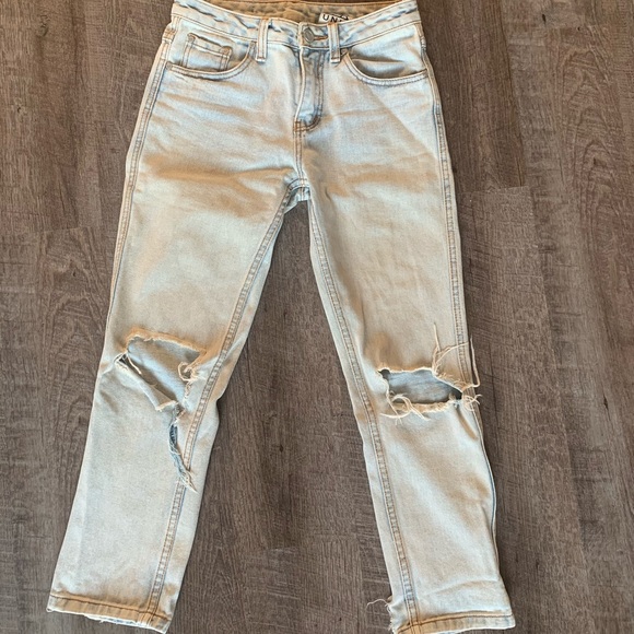 UNIF Billie Jean - Picture 2 of 6